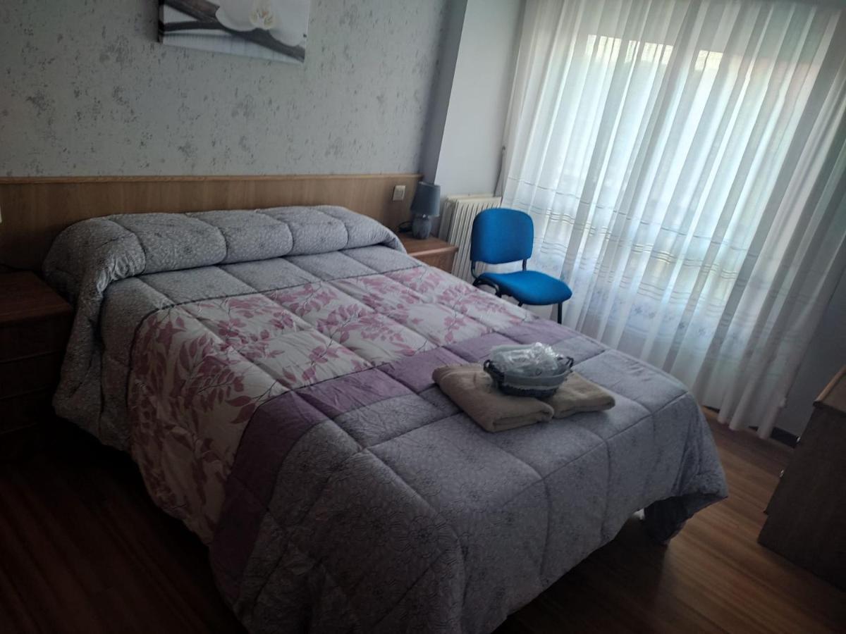 Alojamiento Camino Real Sigueiro Bagian luar foto